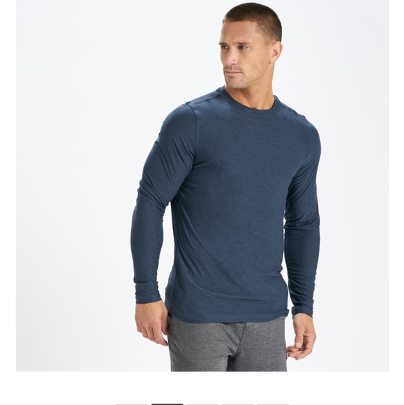 Vuori Other - Vuori Men's Long Sleeve Strato Tech Tee Sz S